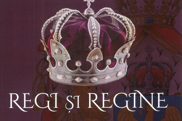 „Regi şi Regine” - expoziție de grafică, la Biblioteca Județeană