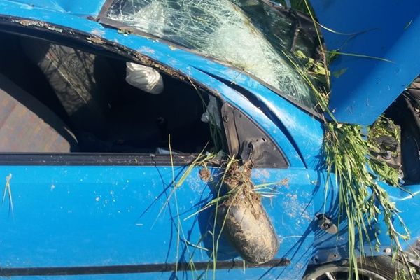 O şoferiţă a ajuns la spital după ce a adormit la volan