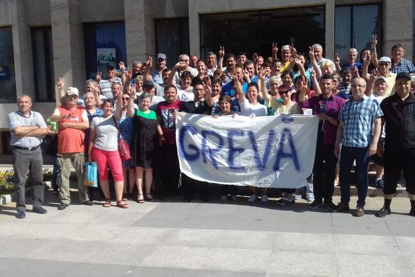 Cine controlează Electroaparataj Târgoviște, societatea listată la Bursă ai cărei acționari anunță dizolvarea sa