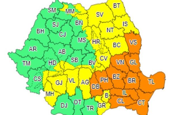 Meteorologii s-au răzgândit. Cod portocaliu de ploi abundente, în Dâmbovița, în a doua jumătate a zilei