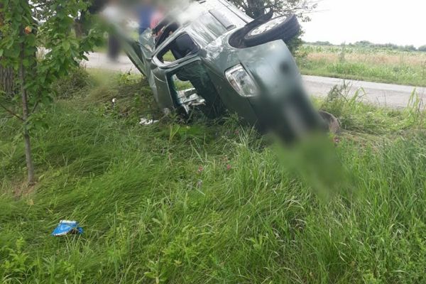 Două persoane sunt rănite, în urma unui accident petrecut la Racovița