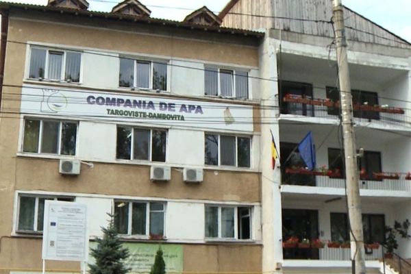 1.900 de utilizatori ai portalului Companiei de Apă