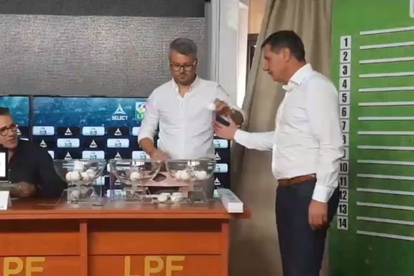 S-a tras la sorți programul Ligii I de fotbal. Debut infernal pentru Chindia