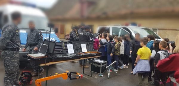 Cercetați sub aspectul săvârșirii de infracțiuni contra siguranței circulației pe drumurile publice