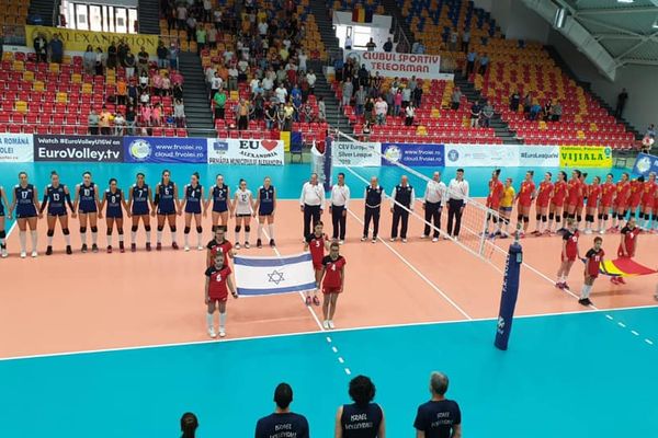 Volei feminin: România învinge Israelul și cu ajutorul unei jucătoare de la CSM Târgoviște