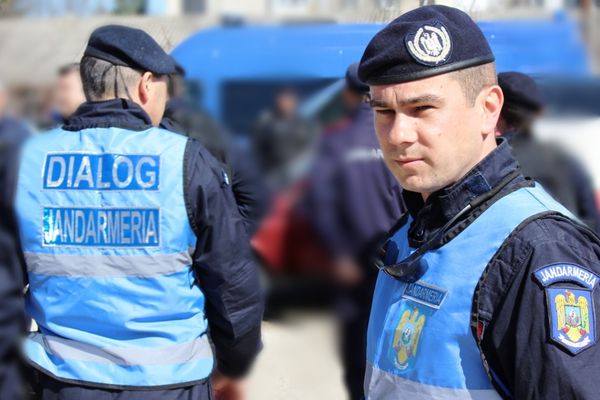 Examenul Național de Bacalaureat, în siguranță. Unitățile păzite de jandarmi