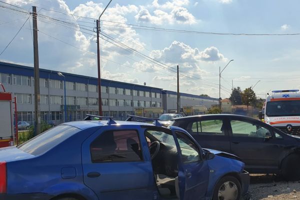 O persoană a fost rănită, într-un accident petrecut pe DN 7