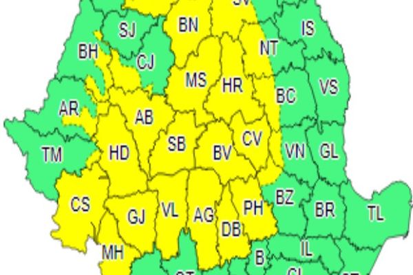 Cod Galben de furtună prelungit, în Dâmbovița. Se anunță potop la Târgoviște