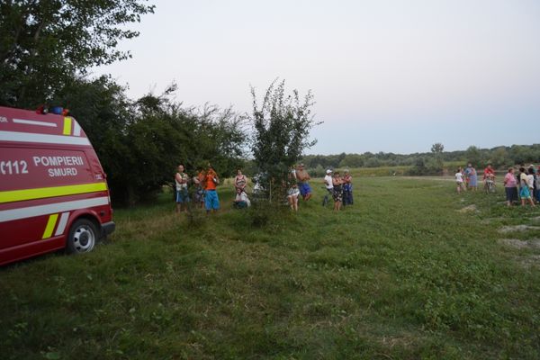 Dat dispărut de 4 zile, un bărbat a fost găsit înecat într-un pârâu