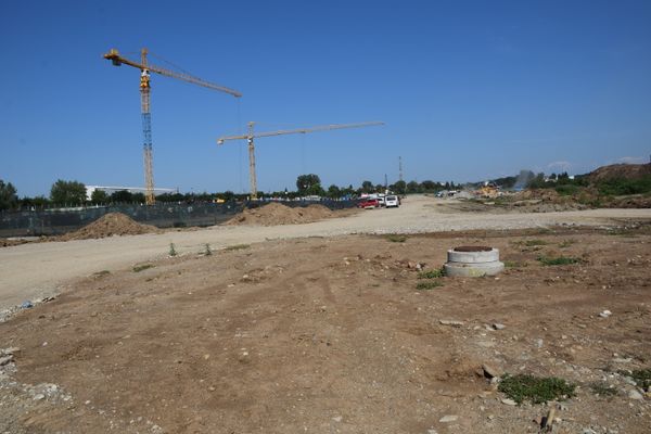 Probleme mari cu DJ 720 E. Beneficiarul, CJ Dâmbovița, acuză constructorul