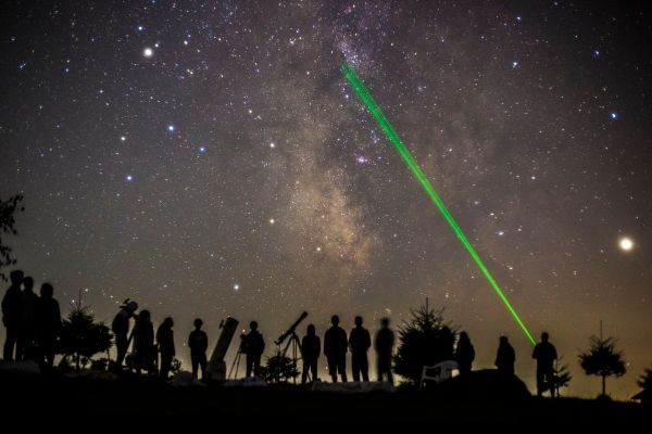 FOTO Astronomia, științele spațiale și multe altele, vor fi dezbătute intens într-o școală de vară organizatăde SARM