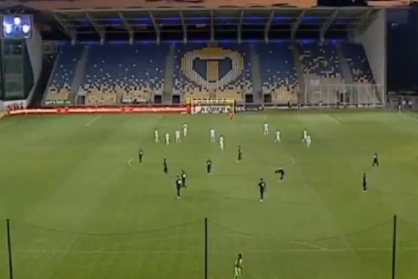 Chindia cedează în fața campioanei CFR Cluj și rămâne cu doar 1 punct,după patru etape