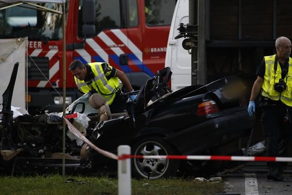Imagini terifiante de la accidentul olandezului acuzat de omorul fetei de 11 ani, de la Gura Șuții