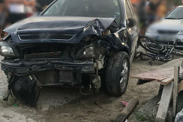 A lovit cu mașina un copil și a fugit de la locul accidentului