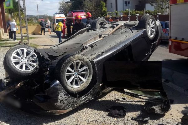 Au avut noroc.Tamponare spectaculoasă la Moreni