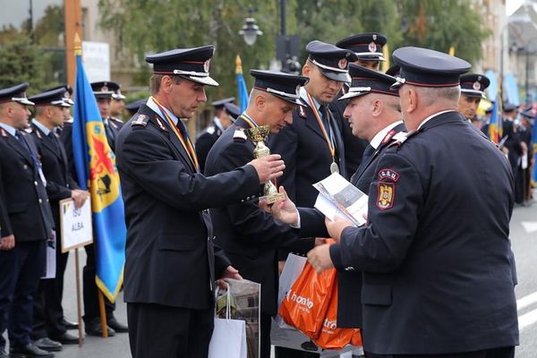 Performanță a pompierilor dâmbovițeni. Vor reprezenta România la o competiție mondială