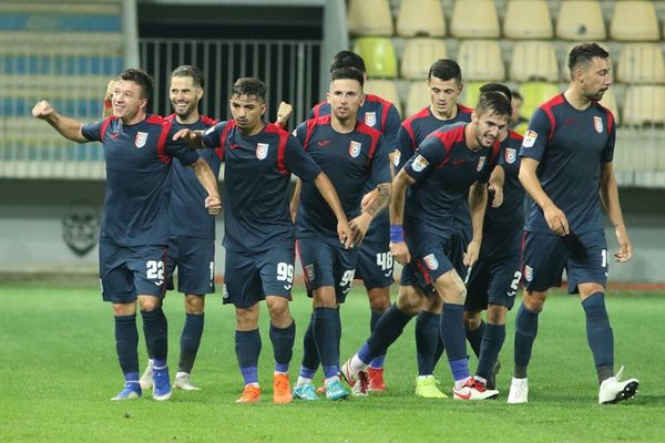 Chindia e vedetă. Doi jucători și antrenorul echipei  în echipa etapei a XI-a