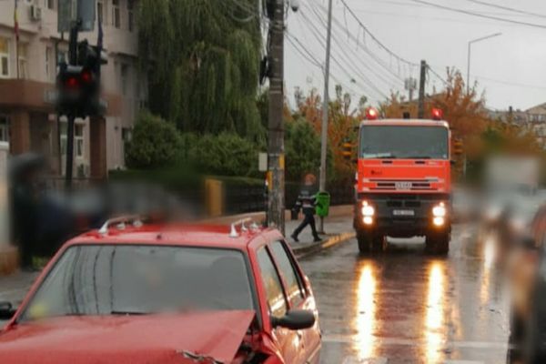 Târgoviște. Ciocnire între 4 autoturisme