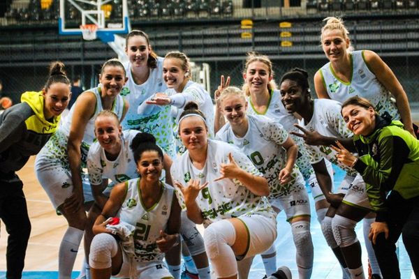 Baschet feminin: Înfrângere categorică, în fața campioanei, pentru CSM Târgoviște