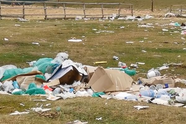 Primăria Runcu sancționată de Garda de Mediu, pentru "dezastrul ecologic" de la "Răvășitul Oilor"