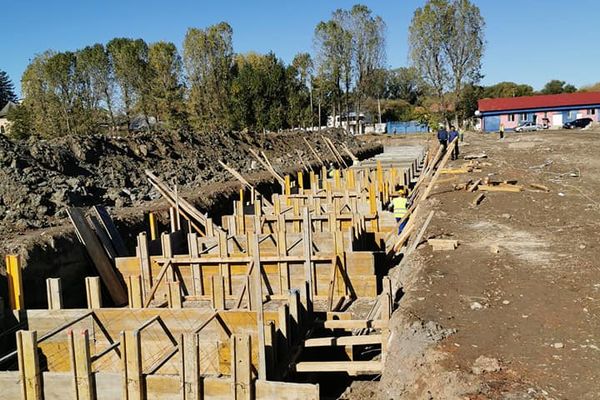 FOTO| "Primele betoane", la noul stadion "Eugen Popescu", de la Târgoviște.