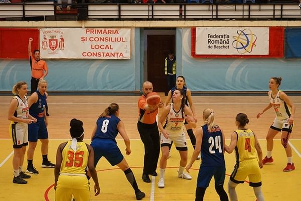 Baschet feminin: CSM Târgoviște câștigă pe terenul celor de la Phoenix Constanța