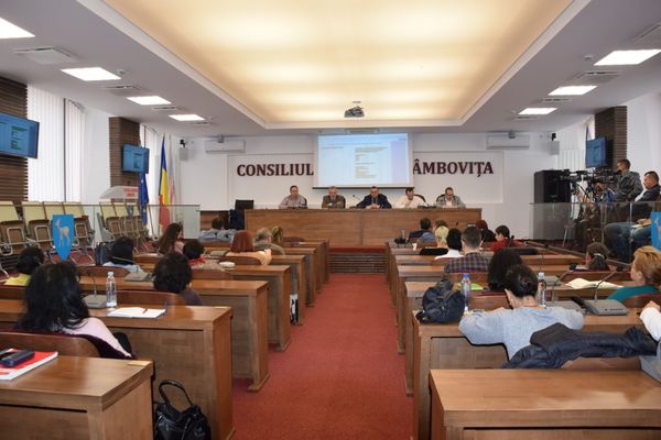 Județul Dâmbovița ocupă locuri fruntașe, în regiune, la atragerea de fonduri europene