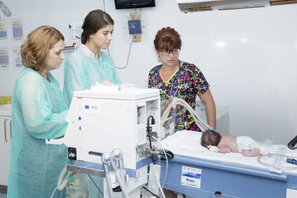 Sorana Cîrstea, alături de prematuri, la un eveniment găzduit de Grădinița „Sfântul Francisc”