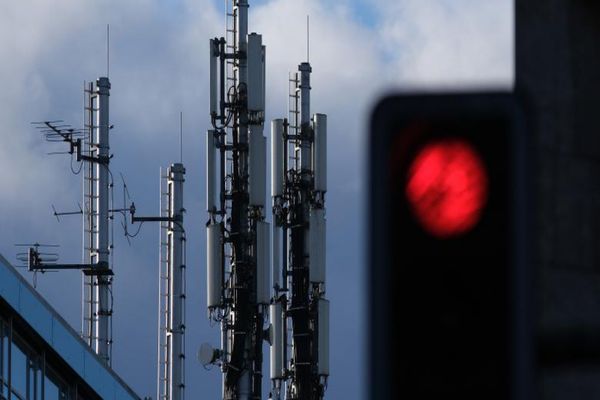  Memorandumul 5G cu SUA a fost desecretizat. România trebuie să evalueze furnizorii de echipamente 