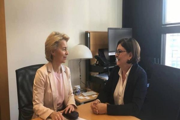 Oficial! Adina Vălean a fost acceptată pentru funcția de comisar european de Ursula von der Leyen