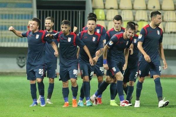 Decizie șoc! Șase cluburi din liga I de fotbal, printre care și Chindia Târgoviște, cer înghețarea campionatului