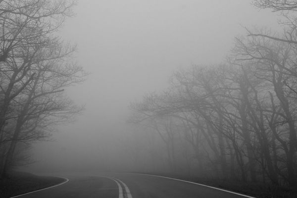 Atenție șoferi! Avertizare Cod Galben de ceață, în partea de sud a județului Dâmbovița