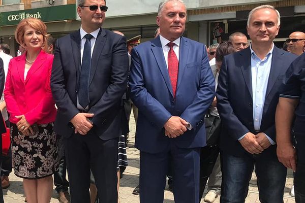 Plecări în masă din PRO România Dâmbovița