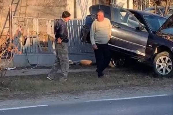 Accident spectaculos la Ulmi, în Dâmbovița, pe DN 71. Pagube importante