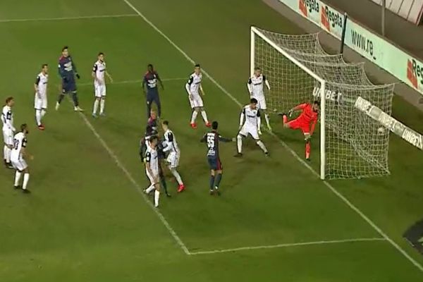 N-au avut noroc. Chindia pierde în minutul 93, cu Voluntari