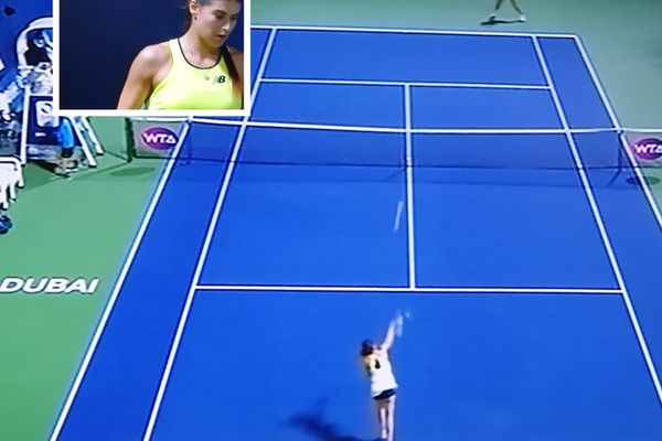 Sorana Cîrstea a fost eliminată, de la Dubai, după doar o oră si nouă minute de joc