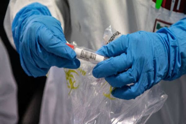 Bilanț îngrijorător. 285 de cadre medicale infectate cu coronavirus în România