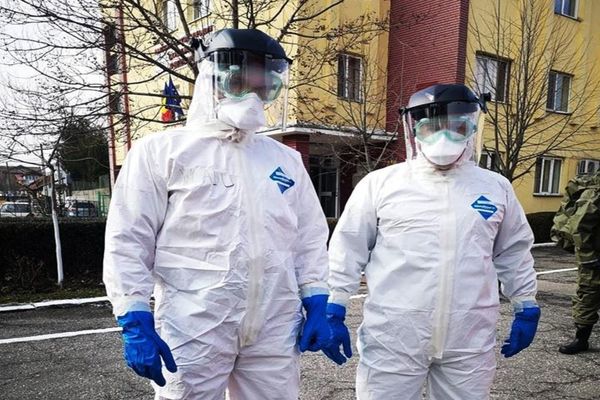 Coronavirus Dâmbovița. 1706 persoane în izolare și 121 în carantină. Sute de sancțiuni pentru nerespectarea Ordonanței militare nr.3