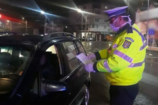 Peste 1700 de sancțiuni la nivel național,  în prima noapte cu restricții de circulație. 47 de dâmbovițeni sancționați