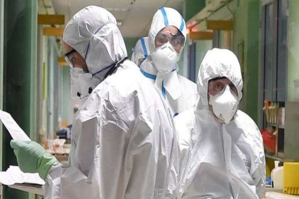 576 de cazuri de persoane infectate cu virusul COVID – 19