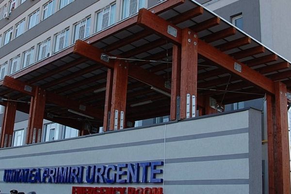 Alertă la Spitalul Județean de Urgență din Târgoviște. O tânără suspectă de coronavirus s-a prezentat la urgențe