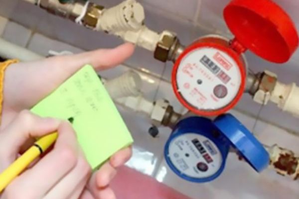 Compania de Apă Târgoviște Dâmbovița nu mai primește autocitiri ale consumului, la sediul societății