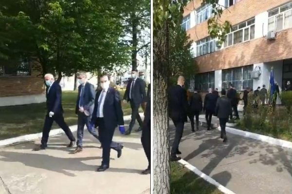 Ludovic Orban și miniștrii Economiei, respectiv al Apărării, vizitează UPS Dragomirești, fabrică reprofilată în producția de măsti de protecție