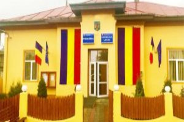 Focar de coronavirus (și) la Produlești. Cinci cazuri noi, între care o gravidă și un bebeluș de 8 luni