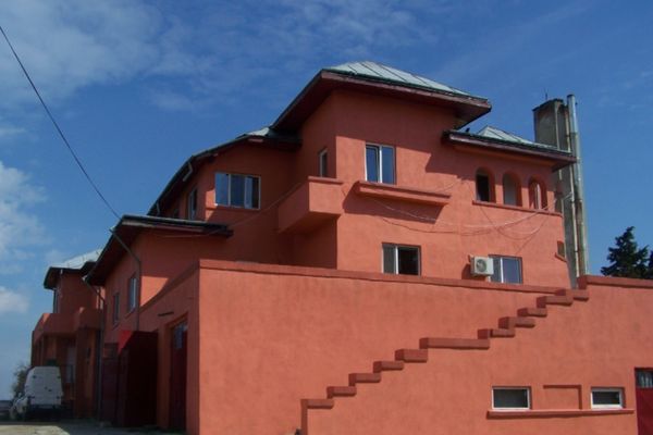 Focar nou de coronavirus, în Dâmbovița. La Niculești, două persoane dintr-un centru de bătrâni, confirmate pozitiv