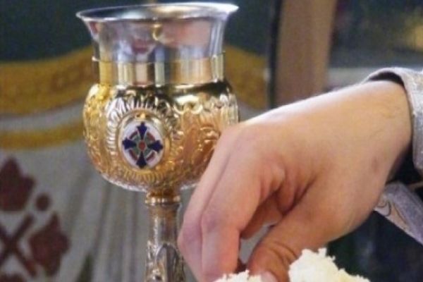 SFÂNTA ÎMPĂRTĂȘANIE în statea de alertă, modificare de ultimă oră în Monitorul Oficial. Alte reguli se păstrează