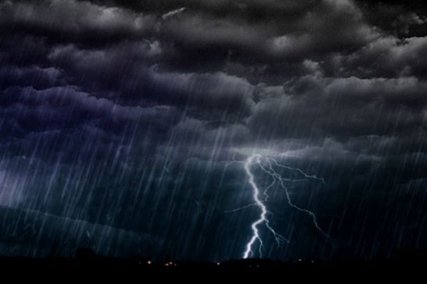 Update| Atenționare meteo! Furtuni violente în Dâmbovița, în următoarele zile. Cantități importante de precipitații în nordul județului