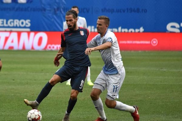 Fotbalul reîncepe cu o "bulibășeală" totală, în liga I. Craiova și Chindia vor juca un amical, în locul meciurilor oficiale