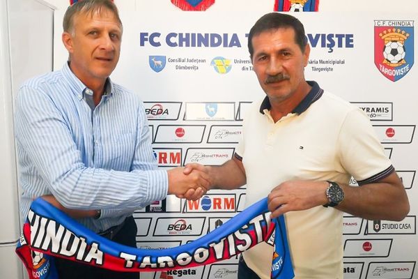 Foto| Au semnat! Antrenori noi la Chindia Târgoviște. Cuplul Săndoi-Năstase încearcă salvarea de la retrogradare