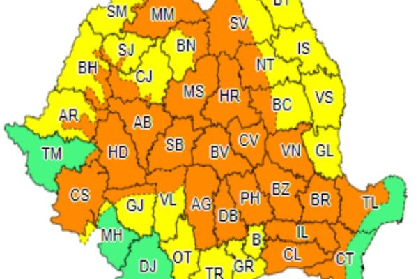 Din nou furtună, precipitații abundente și coduri portocalii, în Dâmbovița
